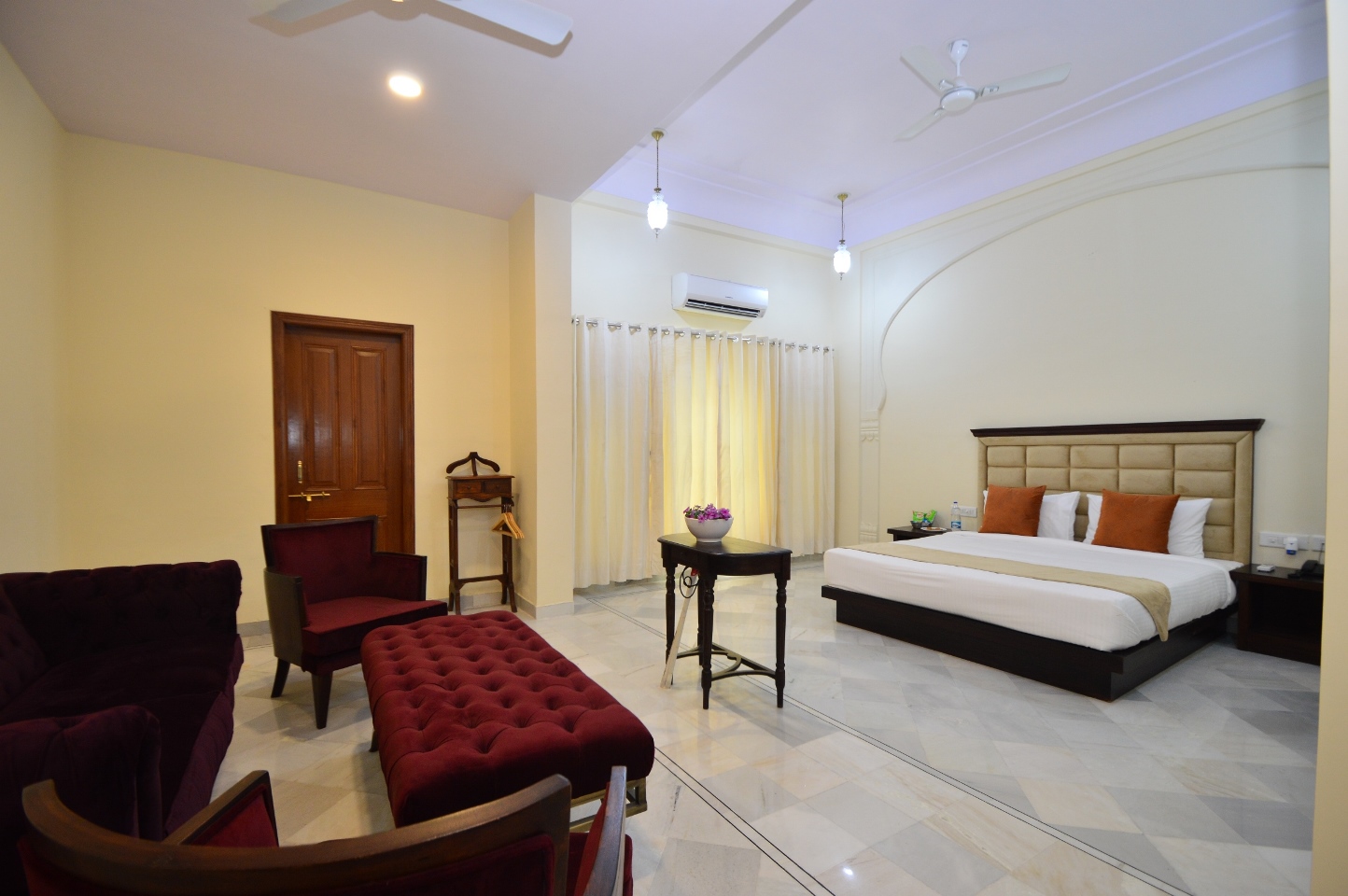 Aaram Bagh Resort-Agra