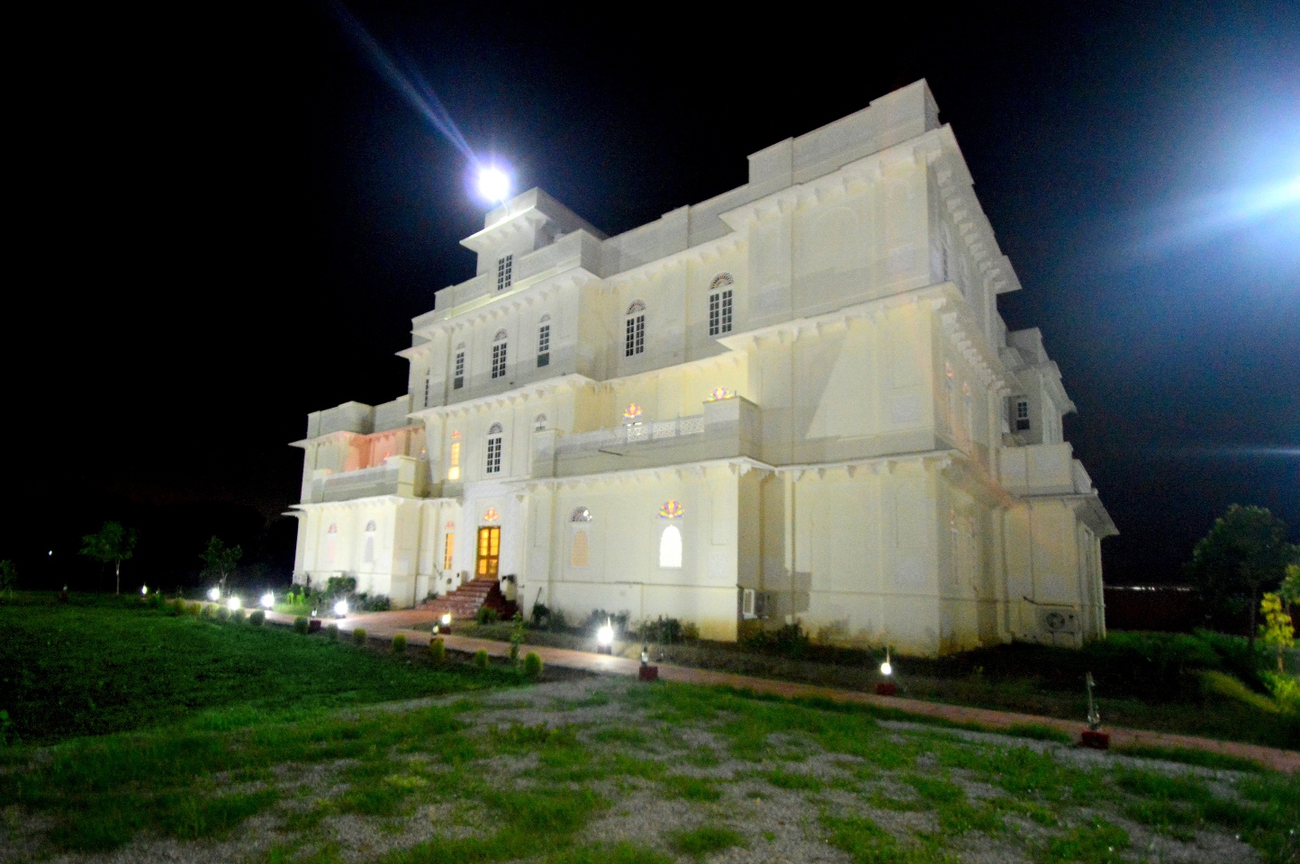 Aaram Bagh Resort-Agra gallery 2