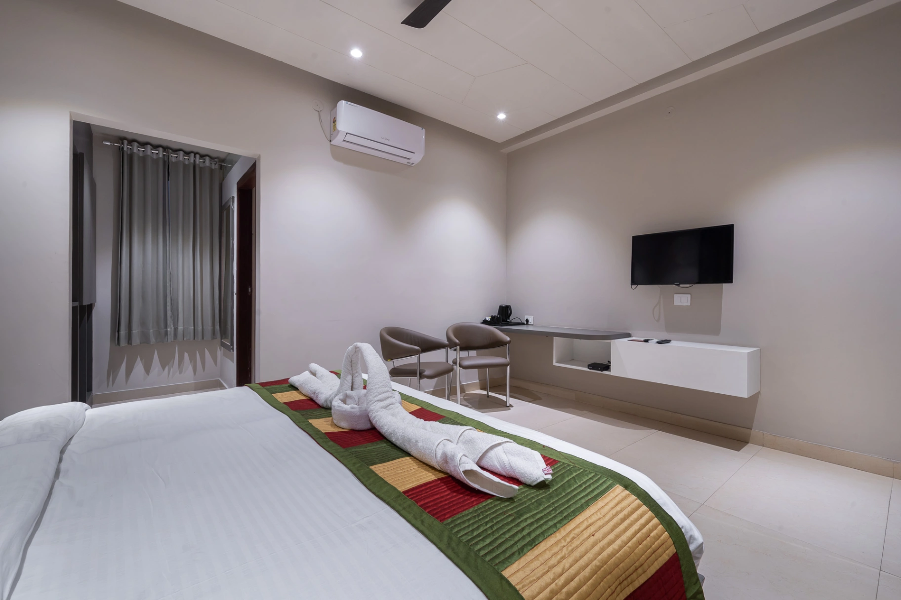 FLorence Resort gallery 2