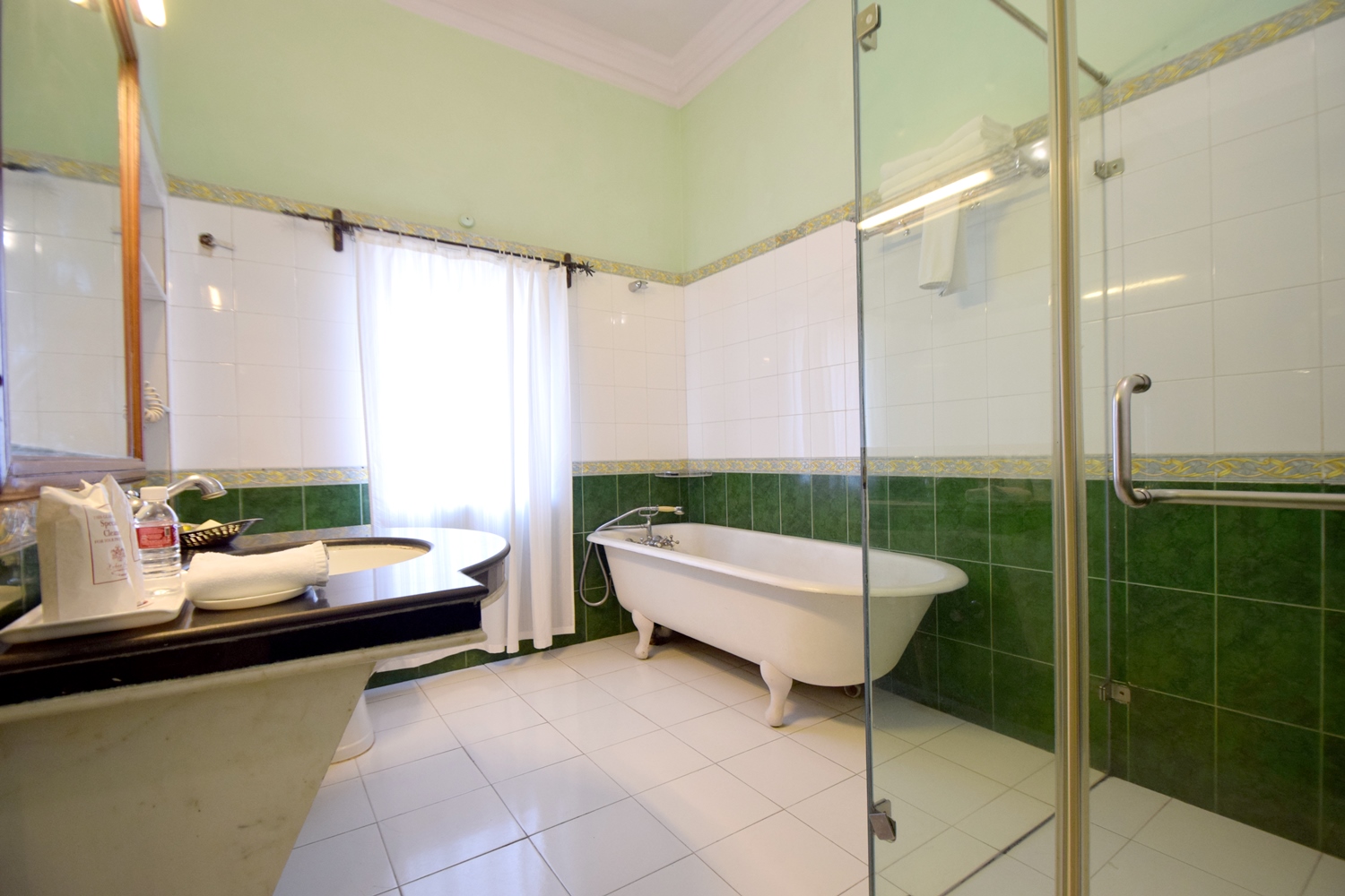 Hari Mahal Luxury Suits Room gallery 7