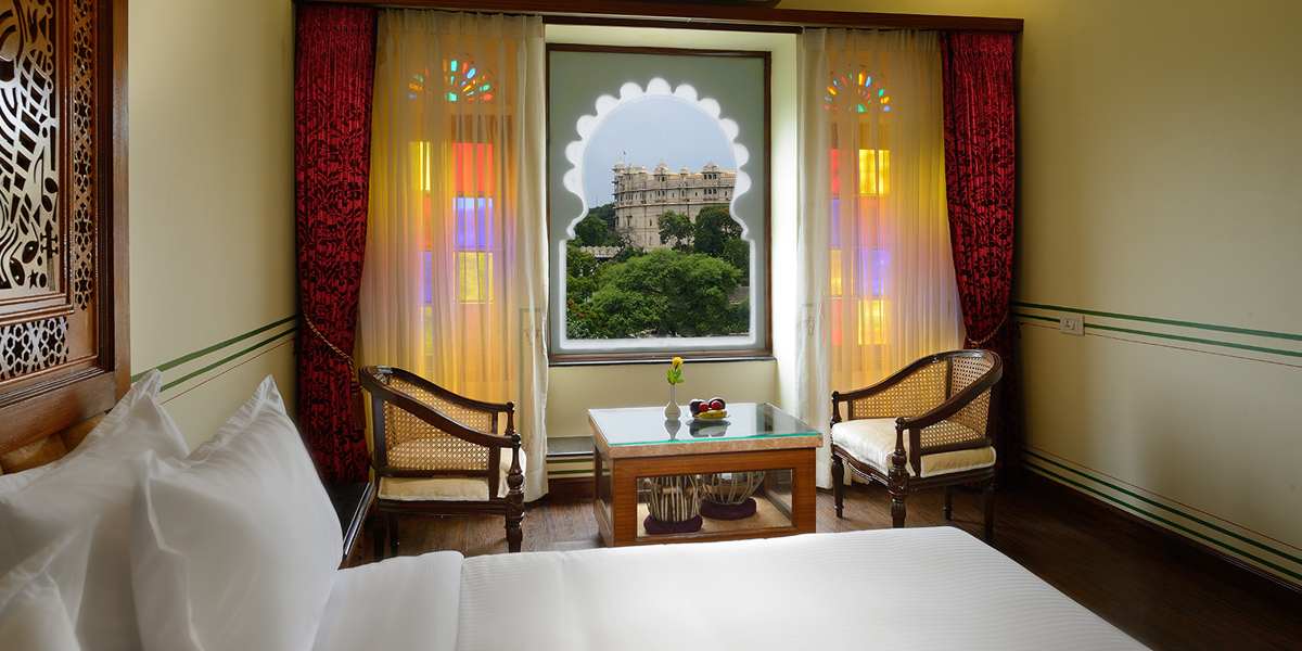 aaram-mahal-udaipur-room-7